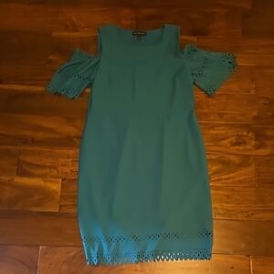 Elegant Green Cold Shoulder Dress